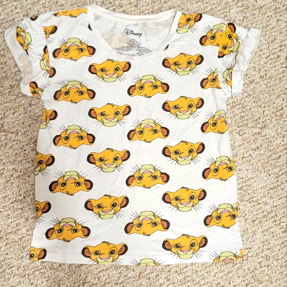 Disney White and Yellow Lion King Short Sleeve Tee